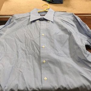 Kirkland’s men’s dress shirt 16 1/2 sz L